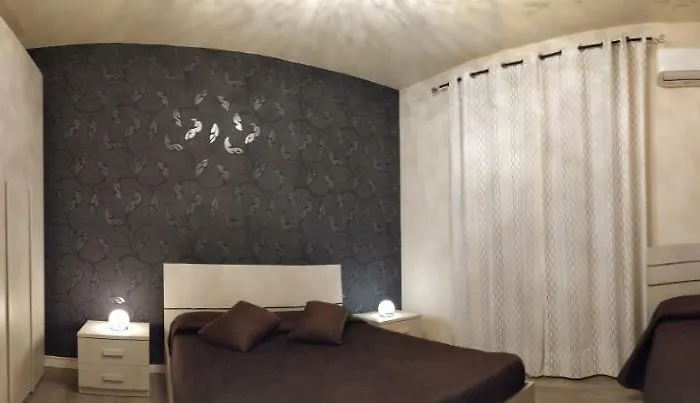 Oda ve Kahvaltı Crocco D'oro Caltavuturo