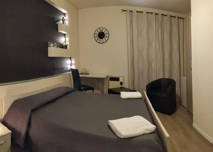 Oda ve Kahvaltı Crocco D'oro Caltavuturo