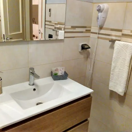 Crocco D'oro Nocleg ze śniadaniem 3*